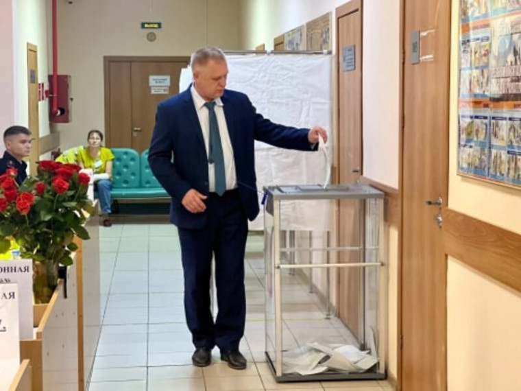 Главы поселения отдали свой голос за будущее Ленинградской области.